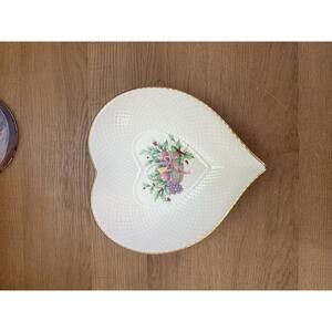 Mikasa Ivory Bone China Heart-Shaped Decorative Plate Vintage Bowl Fruit Floral